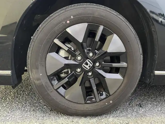 ホンダ ステップワゴン スパーダ 茨城県 2024(令6)年 1.4万km クリスタルブラックパール 9型純正ナビ/【AM/FM/CD/DVD/Bluetooth/フルセグ】/ホンダセンシング/-車線逸脱警報/-レーンキープアシスト/-BSM/-踏み間違い防止/-オートクルーズコントロール/バックカメラ/両側パワースライドドア/パワーバックドア/ハーフレザーシート/シートヒーター/LEDライト/ETC/ドライブレコーダー前後