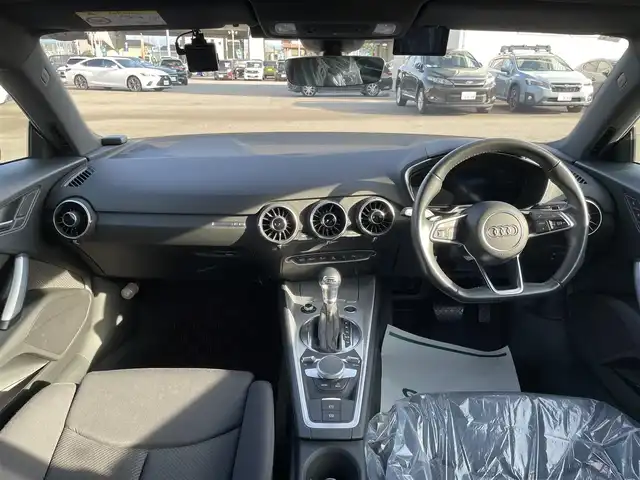 アウディ ＴＴクーペ 1．8TFSI 1st E 石川県 2016(平28)年 4.7万km 黒 Sライン/純正ナビ/フルセグTV/バックカメラ/LEDヘッドライト/ETC/ドライブレコーダー/クルーズコントロール/スマートキー/プッシュスタート/電動ミラー/オートライト/オートエアコン
