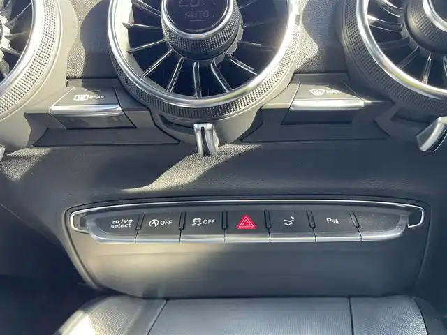 アウディ ＴＴクーペ 1．8TFSI 1st E 石川県 2016(平28)年 4.7万km 黒 Sライン/純正ナビ/フルセグTV/バックカメラ/LEDヘッドライト/ETC/ドライブレコーダー/クルーズコントロール/スマートキー/プッシュスタート/電動ミラー/オートライト/オートエアコン