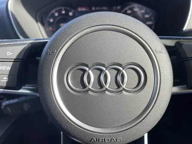 アウディ ＴＴクーペ 1．8TFSI 1st E 石川県 2016(平28)年 4.7万km 黒 Sライン/純正ナビ/フルセグTV/バックカメラ/LEDヘッドライト/ETC/ドライブレコーダー/クルーズコントロール/スマートキー/プッシュスタート/電動ミラー/オートライト/オートエアコン