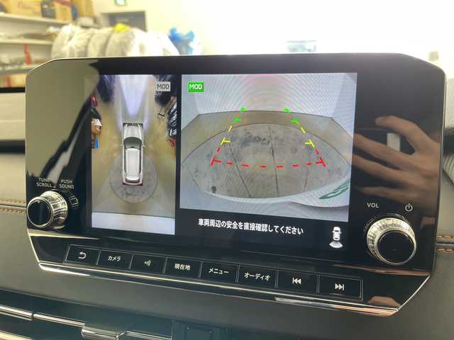 三菱 アウトランダー ＰＨＥＶ P 道央・札幌 2022(令4)年 5万km パールⅡ ・４WD/e-Assist/マイパイロット/・レーダークルーズコントロールシステム/・衝突被害軽減ブレーキシステム/・レーンチェンジアシスト機能付/・純正12.3インチディスプレイモニター/・Bluetooth/USB/フルセグ//・360度ビューモニター/バックカメラ /・レザーシートD.N/パワーシート/・D.N.２列目シートヒーター/ステアリングヒーター/・パワーバックドア /・ヘッドアップディスプレイ/・AC100V1500W/置くだけ充電/・社外ドライブレコーダー/・LEDオートライト/オートハイビーム/・ビルトインETC