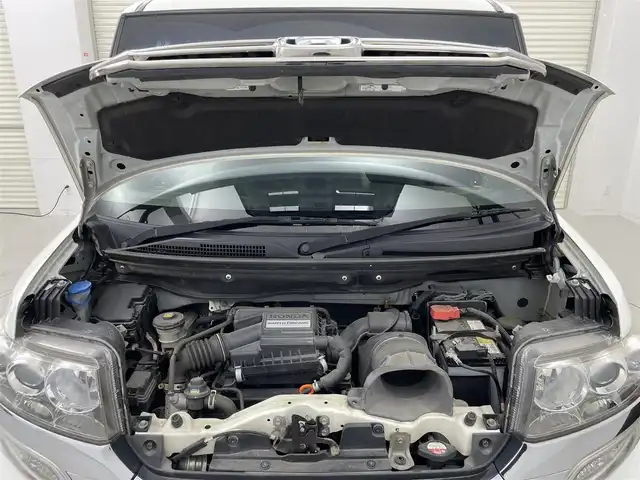 ホンダ Ｎ ＢＯＸ カスタム G ターボ Lパッケージ 茨城県 2016(平28)年 5.9万km プレミアムホワイトパールⅡ 純正ナビ/バックカメラ/フルセグ/シティブレーキアクティブシステム/クルーズコントロール/両側電動スライドドア/ETC/ハーフレザーシート/パドルシフト/純正15インチAW/ディスチャージヘッドライト/スマートキー/プッシュスタート