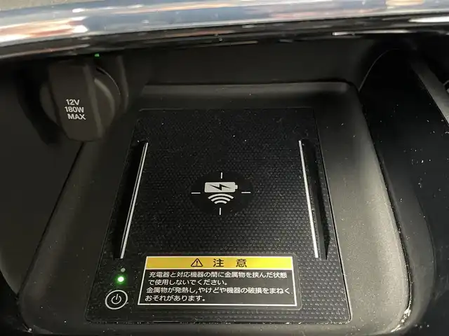 ホンダ ヴェゼル ハイブリッド e:HEV Z 群馬県 2022(令4)年 10.3万km プラチナホワイトパール ワンオーナー/純正アンダーエアロ/ホンダコネクトナビ/Bluetooth/フルセグTV/ホンダセンシング/ブラインドスポットインフォメーション/全方位カメラ/ETC2.0/ワイヤレス充電器/前席シートヒーター/ハンズフリーアクセスパワーテールゲート/純正18インチアルミ/LEDヘッドライト/ステアリングスィッチ/スマートキー2本/W/サイド/カーテンエアバック/保証書/取扱説明書