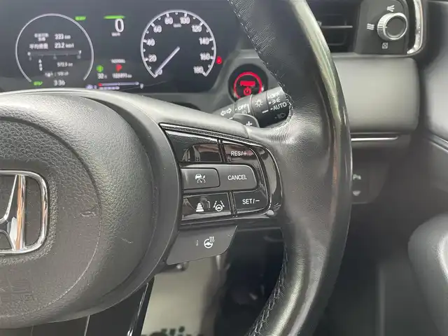 ホンダ ヴェゼル ハイブリッド e:HEV Z 群馬県 2022(令4)年 10.3万km プラチナホワイトパール ワンオーナー/純正アンダーエアロ/ホンダコネクトナビ/Bluetooth/フルセグTV/ホンダセンシング/ブラインドスポットインフォメーション/全方位カメラ/ETC2.0/ワイヤレス充電器/前席シートヒーター/ハンズフリーアクセスパワーテールゲート/純正18インチアルミ/LEDヘッドライト/ステアリングスィッチ/スマートキー2本/W/サイド/カーテンエアバック/保証書/取扱説明書