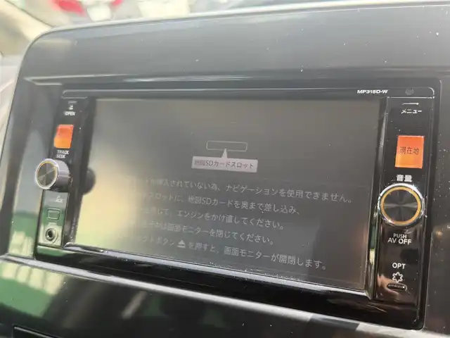 日産 セレナ ハイウェイスター V 千葉県 2020(令2)年 3.9万km ダイヤモンドブラック 純正SDナビ（AM/FM/CD/DVD/Bluetooth）/フルセグTV/インテリジェントルームミラー/アラウンドビューモニター/ブラインドスポットモニター/エマージェンシーブレーキ/プロパイロット/両側パワースライドドア/前後ドライブレコーダー/純正アルミホイール/純正フロアマット/LEDヘッドライト