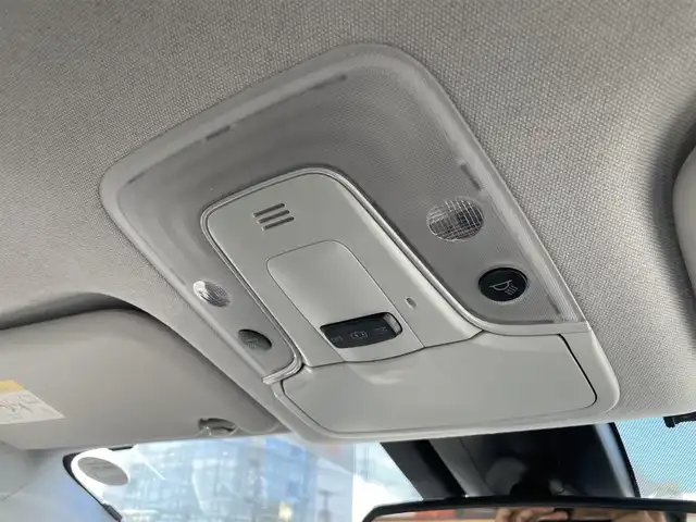 トヨタ プリウス A ツーリングセレクション 愛知県 2016(平28)年 8.9万km アティチュードブラックマイカ トヨタセーフティセンス　/レーダークルーズコントロール　/パーキングアシスト　/合皮シート　/アルパイン製９インチナビ　/バックカメラ　/ヘッドアップディスプレイ　/ＥＴＣ　/ＬＥＤヘッドライト/プッシュスタート/スマートキー