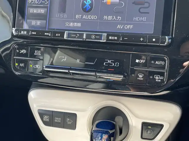 トヨタ プリウス A ツーリングセレクション 愛知県 2016(平28)年 8.9万km アティチュードブラックマイカ トヨタセーフティセンス　/レーダークルーズコントロール　/パーキングアシスト　/合皮シート　/アルパイン製９インチナビ　/バックカメラ　/ヘッドアップディスプレイ　/ＥＴＣ　/ＬＥＤヘッドライト/プッシュスタート/スマートキー