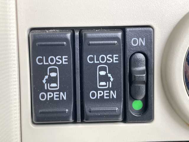 ダイハツ ムーヴ キャンバス X メイクアップ リミテッド SAⅢ 愛知県 2019(令1)年 4.7万km パールホワイトⅢ/ファインミントメタリック 2トーン 禁煙車/純正7インチナビ/（AM/FM/フルセグTV/Bluetooth/CD/DVD）/全方位カメラ/スマートアシストIII/・衝突軽減ブレーキ/・レーンキープアシスト/・オートマチックハイビーム/・誤発進抑制機能/ETC/両側パワースライドドア/アイドリングストップ/オートライト/フロントフォグランプ/プッシュスタート/スマートキー/純正フロアマット/電動格納ミラー/純正ホイールキャップ/ドアバイザー/ベンチシート