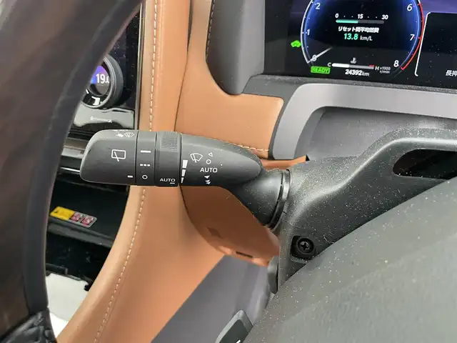 トヨタ ヴェルファイア ハイブリット Z プレミア 千葉県 2024(令6)年 2.5万km ブラック 純正14インチナビ/・フルセグTV/・Bluetooth/・FM/AM/・HDMI/・USB接続/ツインムーンルーフ/フリップダウンモニター/全方位カメラ/パワーバックドア/デジタルインナーミラー/ブラインドスポットモニター/トヨタセーフティセンス/・プリクラッシュセーフティー/・レーントレーシングアシスト/・レーンディパーチャーアラート/・レーダークルーズコントロール/・ロードサインアシスト/・プロアクティブドライビングアシスト/ステアリングヒーター/前後シートヒーター/前後シートベンチレーション/ユニバーサルステップ