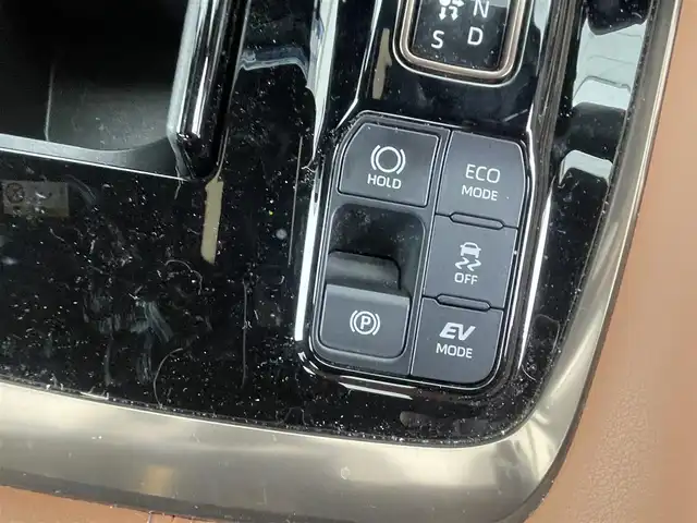 トヨタ ヴェルファイア ハイブリット Z プレミア 千葉県 2024(令6)年 2.5万km ブラック 純正14インチナビ/・フルセグTV/・Bluetooth/・FM/AM/・HDMI/・USB接続/ツインムーンルーフ/フリップダウンモニター/全方位カメラ/パワーバックドア/デジタルインナーミラー/ブラインドスポットモニター/トヨタセーフティセンス/・プリクラッシュセーフティー/・レーントレーシングアシスト/・レーンディパーチャーアラート/・レーダークルーズコントロール/・ロードサインアシスト/・プロアクティブドライビングアシスト/ステアリングヒーター/前後シートヒーター/前後シートベンチレーション/ユニバーサルステップ