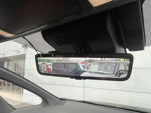 トヨタ ヴェルファイア ハイブリット Z プレミア 千葉県 2024(令6)年 2.5万km ブラック 純正14インチナビ/・フルセグTV/・Bluetooth/・FM/AM/・HDMI/・USB接続/ツインムーンルーフ/フリップダウンモニター/全方位カメラ/パワーバックドア/デジタルインナーミラー/ブラインドスポットモニター/トヨタセーフティセンス/・プリクラッシュセーフティー/・レーントレーシングアシスト/・レーンディパーチャーアラート/・レーダークルーズコントロール/・ロードサインアシスト/・プロアクティブドライビングアシスト/ステアリングヒーター/前後シートヒーター/前後シートベンチレーション/ユニバーサルステップ