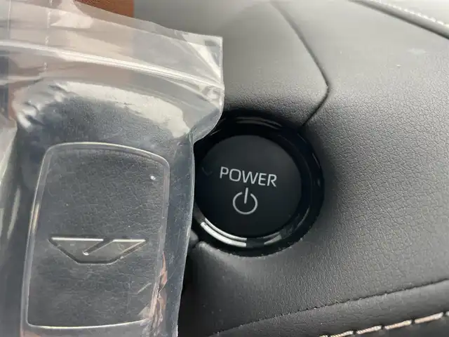 トヨタ ヴェルファイア ハイブリット Z プレミア 千葉県 2024(令6)年 2.5万km ブラック 純正14インチナビ/・フルセグTV/・Bluetooth/・FM/AM/・HDMI/・USB接続/ツインムーンルーフ/フリップダウンモニター/全方位カメラ/パワーバックドア/デジタルインナーミラー/ブラインドスポットモニター/トヨタセーフティセンス/・プリクラッシュセーフティー/・レーントレーシングアシスト/・レーンディパーチャーアラート/・レーダークルーズコントロール/・ロードサインアシスト/・プロアクティブドライビングアシスト/ステアリングヒーター/前後シートヒーター/前後シートベンチレーション/ユニバーサルステップ