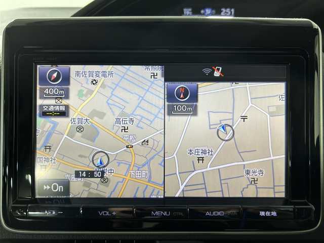 トヨタ エスクァイア Xi ウェルジョイン 佐賀県 2015(平27)年 2.1万km ホワイトパールクリスタルシャイン 福祉車両スローパー/純正9インチナビ/バックカメラ/フルセグテレビ/CD/DVD/BT/SD/FM.AM/後席フリップダウンモニター/両側パワースライドドア/プッシュスタート/コーナーセンサー/プリクラッシュセーフティ/レーンディパーチャーアラート/オートハイビーム/純正15インチアルミホイール/スマートキー×2/保証書/取扱説明書