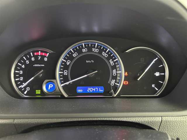 トヨタ エスクァイア Xi ウェルジョイン 佐賀県 2015(平27)年 2.1万km ホワイトパールクリスタルシャイン 福祉車両スローパー/純正9インチナビ/バックカメラ/フルセグテレビ/CD/DVD/BT/SD/FM.AM/後席フリップダウンモニター/両側パワースライドドア/プッシュスタート/コーナーセンサー/プリクラッシュセーフティ/レーンディパーチャーアラート/オートハイビーム/純正15インチアルミホイール/スマートキー×2/保証書/取扱説明書