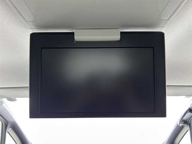 トヨタ エスクァイア Xi ウェルジョイン 佐賀県 2015(平27)年 2.1万km ホワイトパールクリスタルシャイン 福祉車両スローパー/純正9インチナビ/バックカメラ/フルセグテレビ/CD/DVD/BT/SD/FM.AM/後席フリップダウンモニター/両側パワースライドドア/プッシュスタート/コーナーセンサー/プリクラッシュセーフティ/レーンディパーチャーアラート/オートハイビーム/純正15インチアルミホイール/スマートキー×2/保証書/取扱説明書