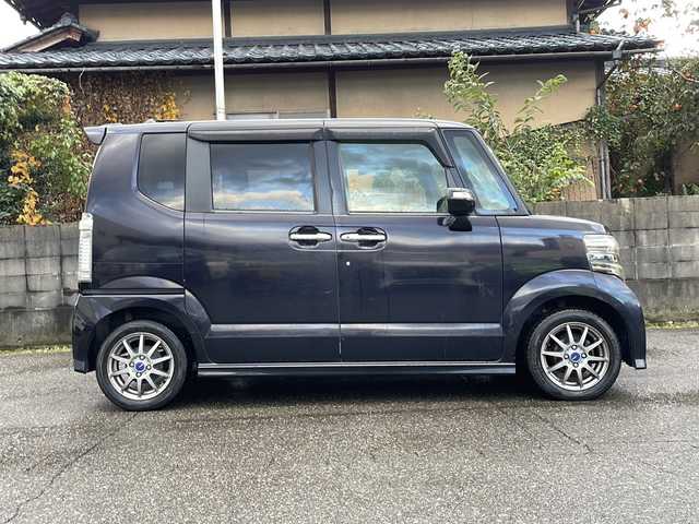 ホンダ Ｎ ＢＯＸ カスタム SSパッケージ 福井県 2014(平26)年 11.4万km プレミアムゴールドパープルパール ワンオーナー/純正8インチナビゲーション/（CD/DVD/BT）/フルセグテレビ/バックカメラ/ナビ装着スペシャルパッケージ/あんしんパッケージ/ETC/社外14インチアルミホイール/両側電動スライドドア/HIDヘッドライト/フォグランプ/電動格納ミラー/ステアリングリモコン/オートライト/プッシュスタート/スマートキー/保証書/取扱説明書