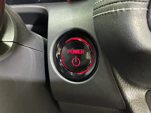 ホンダ ＺＲ－Ｖ ハイブリッド e:HEV Z ブラックスタイル 神奈川県 2024(令6)年 1.3万km ミッドナイトブルービームM 純正9型ナビゲーション/AM FM フルセグ Bluetooth AppleCarPlay /マルチビューカメラ/BOSEサウンド/ホンダセンシング/アダプティブクルーズコントロール/シートヒーター/パワーシート/ETC/ドライブレコーダー/純正フロアマット/パワーバックドア/スマートキー/LEDヘッドライト/オートライト/オートマチックハイビーム/純正18インチアルミホイル/ドアバイザー/置くだけ充電