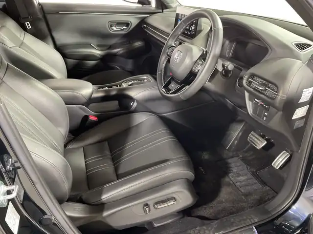 ホンダ ＺＲ－Ｖ ハイブリッド e:HEV Z ブラックスタイル 神奈川県 2024(令6)年 1.3万km ミッドナイトブルービームM 純正9型ナビゲーション/AM FM フルセグ Bluetooth AppleCarPlay /マルチビューカメラ/BOSEサウンド/ホンダセンシング/アダプティブクルーズコントロール/シートヒーター/パワーシート/ETC/ドライブレコーダー/純正フロアマット/パワーバックドア/スマートキー/LEDヘッドライト/オートライト/オートマチックハイビーム/純正18インチアルミホイル/ドアバイザー/置くだけ充電