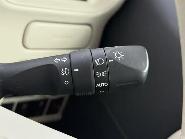 ダイハツ ムーヴ キャンバス X ブラックアクセント リミテッド SAⅢ 愛知県 2020(令2)年 2.6万km 茶 HDDナビ/パノラマモニター/両側パワースライドドア/衝突回避支援ブレーキ機能/フルセグTV/Bluetooth/CD/DVD再生/スマートキー/プッシュスタート/電動格納ミラー/オートライト