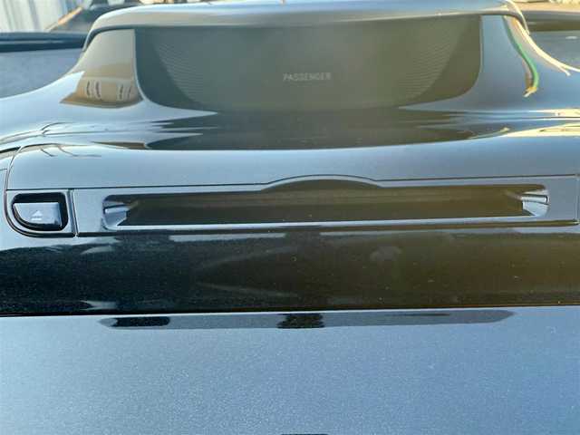 トヨタ ｉＱ 100G 愛知県 2012(平24)年 4.5万km ホワイトパールクリスタルシャイン /純正オーディオ//AM/FM/CD/AUX//ETC//オートヘッドライト//レーダー探知機//ドライブレコーダー//純正リムーバブルシェルフ//オートリトラクタブルウィンカーミラー//リバース連動ドアミラー//ステアリングスイッチ//エコモード//ISOFIX//取扱説明書//保証書//スペアキー