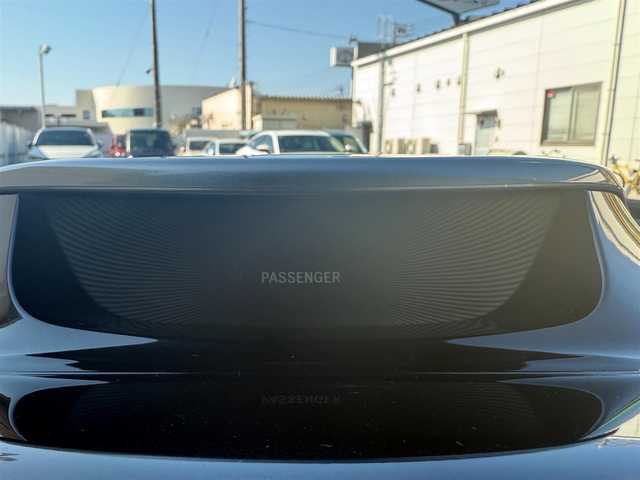 トヨタ ｉＱ 100G 愛知県 2012(平24)年 4.5万km ホワイトパールクリスタルシャイン /純正オーディオ//AM/FM/CD/AUX//ETC//オートヘッドライト//レーダー探知機//ドライブレコーダー//純正リムーバブルシェルフ//オートリトラクタブルウィンカーミラー//リバース連動ドアミラー//ステアリングスイッチ//エコモード//ISOFIX//取扱説明書//保証書//スペアキー