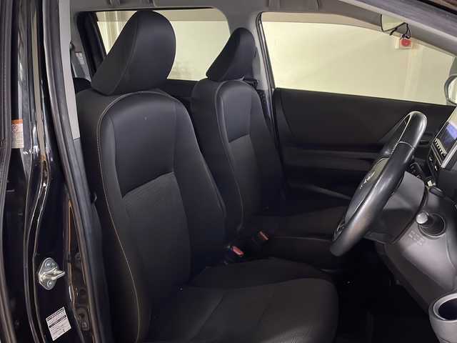 トヨタ シエンタ G セーフティエディション 広島県 2020(令2)年 3.7万km ブラックマイカ 禁煙車/純正９型ナビ/全周囲カメラ/シートヒーター/両側パワースライドドア/ステアリングヒーター/ＥＴＣ２．０/前後ドラレコ/フルセグ/オートマチックハイビーム/レーンキープアシスト/衝突被害軽減/踏み間違い防止/純正15インチホイールキャップ(185/60/R15)/エアバッグ(運転席/助手席)