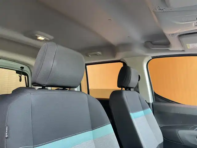 シトロエン ベルランゴ フィール 愛知県 2020(令2)年 6.3万km 緑 ワンオーナー/純正ディスプレイオーディオ/サイドカメラ/バックカメラ/AppleCarPlay /アクティブクルーズコントロール/ブラインドスポットアシスト/レーンキープアシスト/ETC/純正16インチアルミ/社外アルミ付スタッドレスタイヤ有/ドラレコ