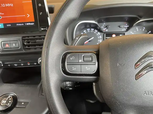 シトロエン ベルランゴ フィール 愛知県 2020(令2)年 6.3万km 緑 ワンオーナー/純正ディスプレイオーディオ/サイドカメラ/バックカメラ/AppleCarPlay /アクティブクルーズコントロール/ブラインドスポットアシスト/レーンキープアシスト/ETC/純正16インチアルミ/社外アルミ付スタッドレスタイヤ有/ドラレコ