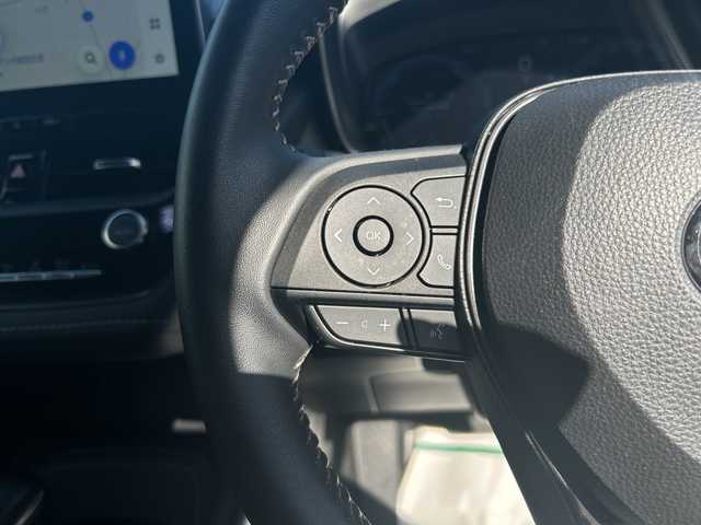 トヨタ カローラツーリング ハイブリッド ダブルバイビー 大阪府 2023(令5)年 1.1万km アティチュードブラックマイカ ワンオーナー/ブラインドスポットモニター/純正10.5型ナビ(BT/USB/フルセグ)/バックカメラ/衝突被害軽減システム/レーンキープアシスト/コーナーセンサー/アダクティブクルーズコントロール/オートライト/オートマチックハイビーム/純正アルミホイール/社外フロアマット/ハーフレザー/ビルトインETC/スマートキー/LEDヘッドライト