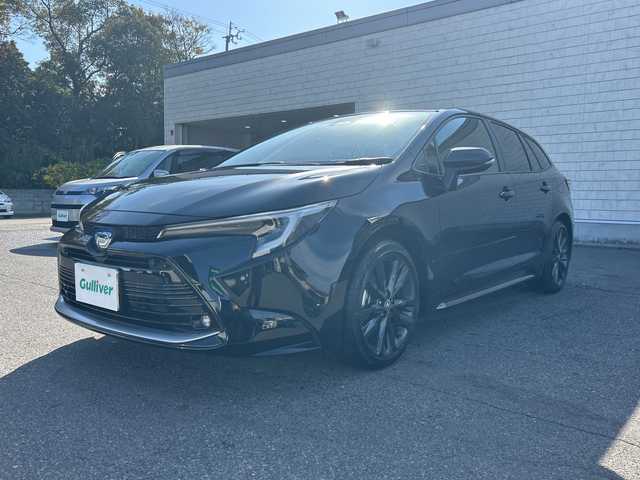 トヨタ カローラツーリング ハイブリッド ダブルバイビー 大阪府 2023(令5)年 1.1万km アティチュードブラックマイカ ワンオーナー/ブラインドスポットモニター/純正10.5型ナビ(BT/USB/フルセグ)/バックカメラ/衝突被害軽減システム/レーンキープアシスト/コーナーセンサー/アダクティブクルーズコントロール/オートライト/オートマチックハイビーム/純正アルミホイール/社外フロアマット/ハーフレザー/ビルトインETC/スマートキー/LEDヘッドライト