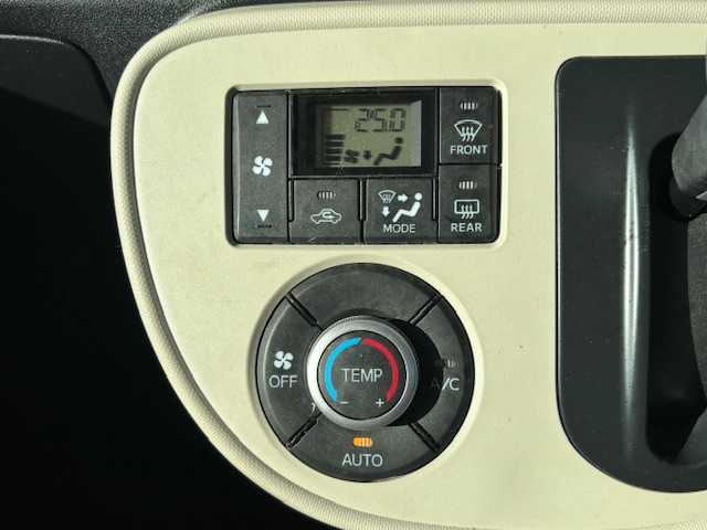 ダイハツ ミラ ココア X 宮城県 2016(平28)年 4.5万km パールホワイトⅢ/ココアベージュマイカメタリック 2トーン 登録時走行距離44915km/バックカメラ/純正フロアマット/純正エアロ(F/S/R)/FM/AM/Bluetooth接続/USB/HDMI/AUX/TV/DISC/パワーステアリング/パワーウインド/電格ミラー/ABS/盗難防止装置/タイヤ(ブリヂストン・ニューノ)23年製/フォグランプ/純正ドアバイザー/HIDヘッドライト