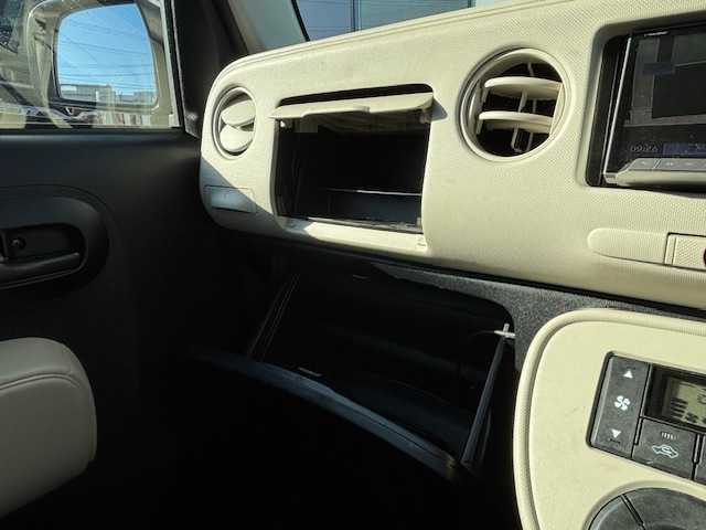 ダイハツ ミラ ココア X 宮城県 2016(平28)年 4.5万km パールホワイトⅢ/ココアベージュマイカメタリック 2トーン 登録時走行距離44915km/バックカメラ/純正フロアマット/純正エアロ(F/S/R)/FM/AM/Bluetooth接続/USB/HDMI/AUX/TV/DISC/パワーステアリング/パワーウインド/電格ミラー/ABS/盗難防止装置/タイヤ(ブリヂストン・ニューノ)23年製/フォグランプ/純正ドアバイザー/HIDヘッドライト