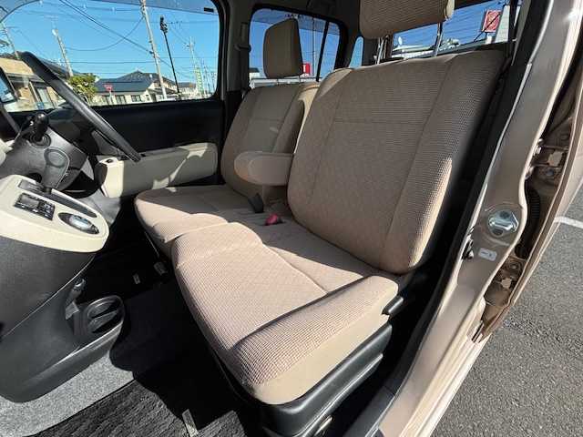 ダイハツ ミラ ココア X 宮城県 2016(平28)年 4.5万km パールホワイトⅢ/ココアベージュマイカメタリック 2トーン 登録時走行距離44915km/バックカメラ/純正フロアマット/純正エアロ(F/S/R)/FM/AM/Bluetooth接続/USB/HDMI/AUX/TV/DISC/パワーステアリング/パワーウインド/電格ミラー/ABS/盗難防止装置/タイヤ(ブリヂストン・ニューノ)23年製/フォグランプ/純正ドアバイザー/HIDヘッドライト