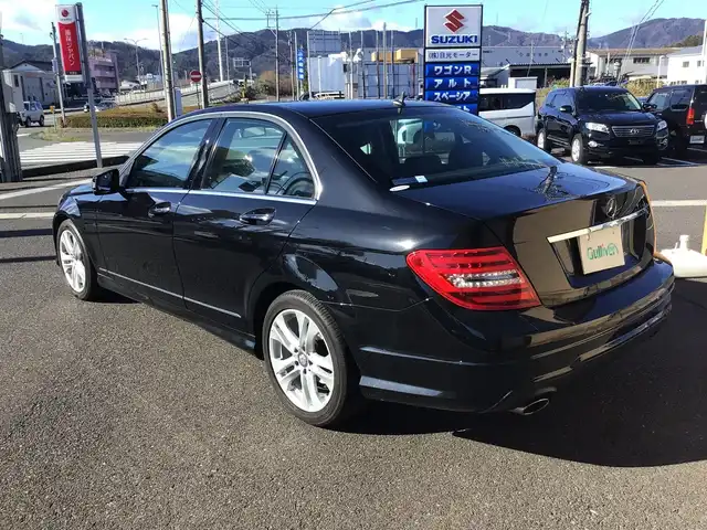 メルセデス・ベンツ Ｃ１８０ 福井県 2013(平25)年 4.7万km オブシディアンブラック 純正ナビ/17インチメルセデスアルミ/HIDヘッドランプ/プッシュスタート/ETC/レーダー探知機/ハーフレザー/前席パワーシート/オートライト/スマートキー2/クルーズコントロール