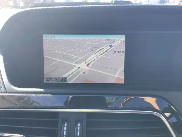 メルセデス・ベンツ Ｃ１８０ 福井県 2013(平25)年 4.7万km オブシディアンブラック 純正ナビ/17インチメルセデスアルミ/HIDヘッドランプ/プッシュスタート/ETC/レーダー探知機/ハーフレザー/前席パワーシート/オートライト/スマートキー2/クルーズコントロール