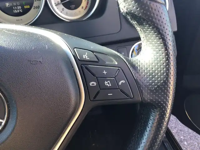 メルセデス・ベンツ Ｃ１８０ 福井県 2013(平25)年 4.7万km オブシディアンブラック 純正ナビ/17インチメルセデスアルミ/HIDヘッドランプ/プッシュスタート/ETC/レーダー探知機/ハーフレザー/前席パワーシート/オートライト/スマートキー2/クルーズコントロール