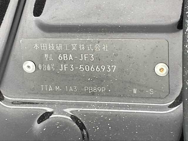 車両画像23