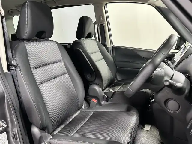 日産 セレナ ハイウェイスター V 大阪府 2022(令4)年 1.2万km ダークメタルグレー プロパイロット 純正10incナビ(フルセグ/DVD再生/Blu-ray/Bluetooth) 360カメラ ETC 両側パワスラ 衝突軽減 クリアランスソナー BSM レーンアシスト オートライト