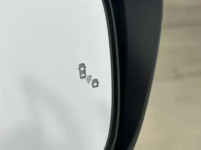 日産 セレナ ハイウェイスター V 大阪府 2022(令4)年 1.2万km ダークメタルグレー プロパイロット 純正10incナビ(フルセグ/DVD再生/Blu-ray/Bluetooth) 360カメラ ETC 両側パワスラ 衝突軽減 クリアランスソナー BSM レーンアシスト オートライト
