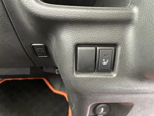スズキ スペーシア カスタム HYBRID XS ターボ 福岡県 2020(令2)年 2.9万km ブルーイッシュブラックパール3 デュアルセンサーブレーキサポート　社外ナビ（ＭＤＶ－Ｓ７０７Ｌ）　両側パワースライドドア　パドルシフト　クルーズコントロール　純正ＡＷ　全周囲カメラ　シートヒーター　フルセグＴＶ　ハーフレザー　ＨＵＤ