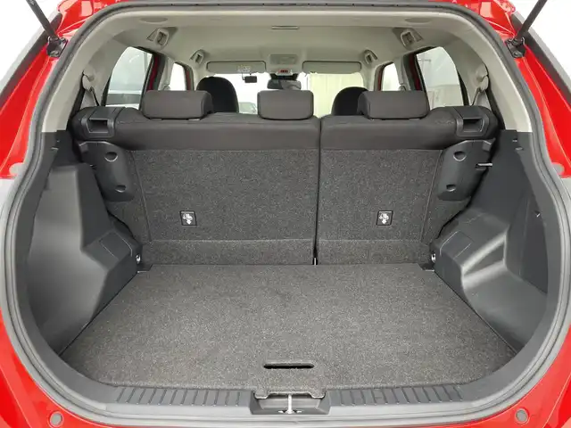 ダイハツ ロッキー G 佐賀県 2020(令2)年 6.2万km コンパーノレッド 9型SDナビ/・フルセグTV/Bluetooth/DVD/USB/SD/全周囲カメラ/USBポート/アダプティブクルーズコントロール/前席シートヒーター/前後ドライブレコーダー/ステアリングリモコン/プッシュスタート/スマートキー/コーナーセンサー/純正LEDヘッドライト/フロントフォグライト/純正17インチアルミ/社外フロアマット/ETC/スマートアシストIII/・衝突警報・機能（対車両・対歩行者［昼夜］）／衝突回避支援ブレーキ機能（対車両・対歩行者［昼夜］）/・ブレーキ制御付誤発進抑制機能/・車線逸脱警報機能／車線逸脱抑制制御機能/・ふらつき警報/・路側逸脱警報機能/・先行車発進お知らせ機能/・標識認識機能/・AHB（オートハイビーム）/・LKC（レーンキープコントロール）