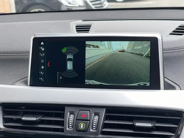 ＢＭＷ Ｘ２ xDrive20i 山梨県 2018(平30)年 0.8万km グレイシャーシルバー ワンオーナー/純正HDDナビ/　（CD/DVD/Bluetooth）/バックカメラ/インテリジェントセーフティ/前後PDC/黒革/シートヒーター/電動リアゲート/ETC/LEDヘッドライト/純正17インチAW