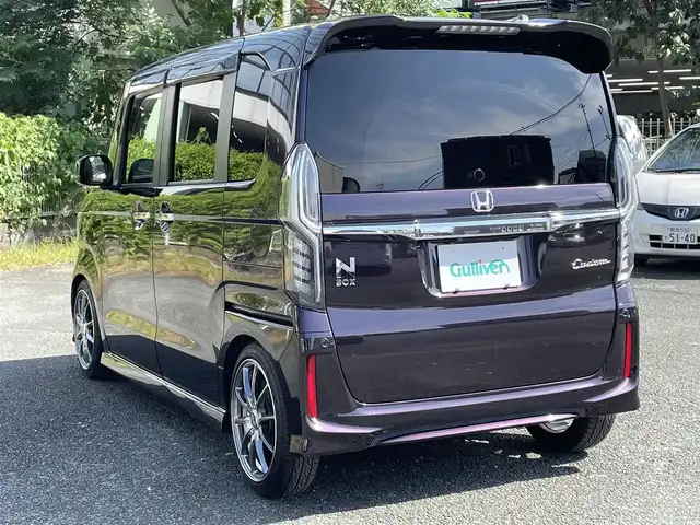 ホンダ Ｎ ＢＯＸ カスタム G L ホンダセンシング 熊本県 2018(平30)年 6.2万km プレミアムベルベットパープル・パール ホンダセンシング/プッシュスタート/純正ナビ/（CD・DVD・フルセグTV・BTオーディオ・SD）/バックカメラ/ビルトインETC/RAYS16インチAW/両側パワースライドドア/レーダークルーズ/LEDヘッドライト/オートライト/フォグライト/横滑り防止装置/ウィンカーミラー/純正フロアマット/ドアバイザー/新車保証書/取扱説明書/スマートスペアキー×1本