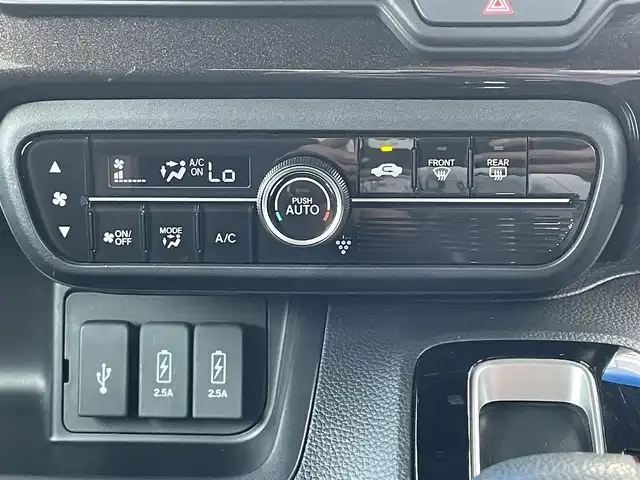 ホンダ Ｎ ＢＯＸ カスタム G L ホンダセンシング 熊本県 2018(平30)年 6.2万km プレミアムベルベットパープル・パール ホンダセンシング/プッシュスタート/純正ナビ/（CD・DVD・フルセグTV・BTオーディオ・SD）/バックカメラ/ビルトインETC/RAYS16インチAW/両側パワースライドドア/レーダークルーズ/LEDヘッドライト/オートライト/フォグライト/横滑り防止装置/ウィンカーミラー/純正フロアマット/ドアバイザー/新車保証書/取扱説明書/スマートスペアキー×1本