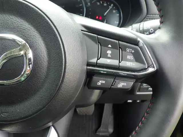 マツダ ＣＸ－５ 20S ブラックトーンED 千葉県 2023(令5)年 2.6万km ジェットブラックマイカ i-ACTIVSENSE/・スマートシティブレーキサポート/・ブラインドスポットモニタリング/・レーンキープ・アシスト・システム/・レーダークルーズコントロール/アクティブ・ドライビング・ディスプレイ/i-stop/純正SDナビ/地デジTV/【Bluetooth接続】/360°ビュー・モニター/革巻きステアリング/ステアリングスイッチ/運転席パワーシート/ハーフレザーシート/前席シートヒーター/ETC/LEDヘッドライト/ウインカーミラー/コーナーセンサー/純正19インチアルミホイル/サイド/カーテンエアバッグ/アドバンストキーレスエントリー