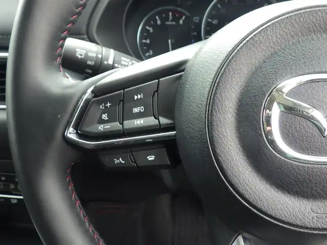 マツダ ＣＸ－５ 20S ブラックトーンED 千葉県 2023(令5)年 2.6万km ジェットブラックマイカ i-ACTIVSENSE/・スマートシティブレーキサポート/・ブラインドスポットモニタリング/・レーンキープ・アシスト・システム/・レーダークルーズコントロール/アクティブ・ドライビング・ディスプレイ/i-stop/純正SDナビ/地デジTV/【Bluetooth接続】/360°ビュー・モニター/革巻きステアリング/ステアリングスイッチ/運転席パワーシート/ハーフレザーシート/前席シートヒーター/ETC/LEDヘッドライト/ウインカーミラー/コーナーセンサー/純正19インチアルミホイル/サイド/カーテンエアバッグ/アドバンストキーレスエントリー