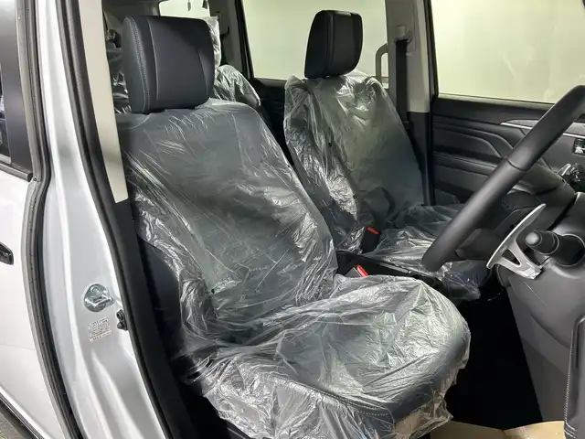 三菱 デリカＤ：５ シャモニー 神奈川県 2025(令7)年 0.1万km未満 白Ⅱ 4WD　/e-Assist/オリジナルナビ取付パッケージ＋リアモニター取付パッケージ/社外アルパインD:5専用11型ナビゲーション【EX11NX】/フルセグ　CD DVD　SD　AM FM USB　Bluetooth　AUX　HDMI　Applecarplay　Androidauto/マルチアラウンドモニター【自動防眩ミラー】/衝突被害軽減ブレーキ/車線逸脱警報システム/レーダークルーズコントロールシステム/オートマチックハイビーム/誤発進抑制機能【前進時】/後側方車両検知警報システム【BSW】/後退時車両検知警報システム/ワンタッチ開閉機能付き両側電動スライドドア/パワーバックドア/オートストップ＆ゴー【アイドリングストップ】/スエード合皮コンビシート/運転席パワーシート/前席シートヒーター/革巻きステアリング/ステアリングヒーター/パドルシフト/アルミペダル/リヤヒーター/ECO/プッシュスタート/スマートキー/純正18インチアルミホイール/LEDヘッドランプ/LEDフロントフォグランプ/オートライト/スペアキー