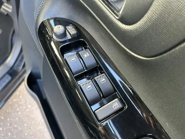 ダイハツ ムーヴ キャンバス X ブラックインテリア リミテッド SAⅢ 道東・釧路十勝 2020(令2)年 1.7万km ブラックマイカメタリック 4WD/純正ナビ/（CD/DVD/BT）/フルセグTV/全方位カメラ/バックカメラ/両側パワースライドドア/純正エンジンスターター/スマートキー/スペアキー/純正AWスタッドレスタイヤ/D席ヒートシーター/プッシュスタート/アイドリングストップ/横滑り防止装置/レーンキープアシスト/オートライト/オートハイビーム/衝突軽減システム/コーナーセンサー