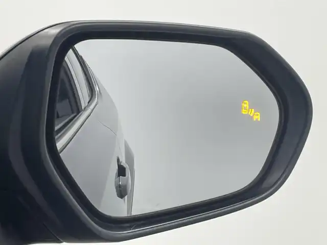 トヨタ Ｃ－ＨＲ G モード ネロ 熊本県 2019(令1)年 8.1万km ブラックマイカ 純正SDナビNSZT-68T/AM/FM/CD/Bluetooth/フルセグテレビ　/バックカメラ　/ビルトインETC/前後クリアランスソナー/前席シートヒーター/トヨタセーフティーセンス/・プリクラッシュセーフティ/・レーンキープアシスト/・アダブティブクルーズコントロール/・ブラインドスポットモニター/横滑り防止/ハーフレザーシート/純正フロアマット/純正１８インチAW/ダブルオートエアコン　/オートライト　/オートマチックハイビーム　/LEDヘッドライト/フォグライト/スマートキー/プッシュスタート/スペアキー1本/取扱説明書