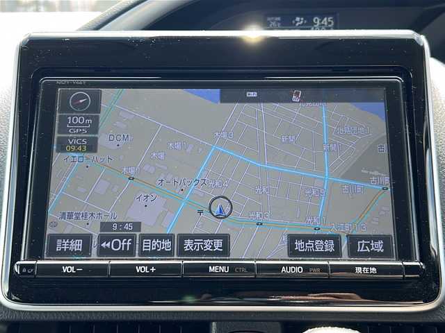 トヨタ ヴォクシー ZS 煌Ⅱ 道東・釧路十勝 2017(平29)年 5.1万km ブラック 4WD/寒冷地仕様/純正ナビ　NSZT-Y66T/　(AM/FM/CD/DVD/BT)/フリップダウンモニター　/ビルトインETC/バックカメラ/両側パワースライドドア/冬タイヤ積込/夏タイヤ純正16インチAW/冬タイヤ社外AW/純正フロアマット/ウォークスルー/ドアバイザー/MTモード付AT/アイドリングストップ/パーキングアシスト/レーンキープアシスト/オートライト/ライトレベライザー/フォグランプ/盗難防止装置/ABS/横滑り防止装置